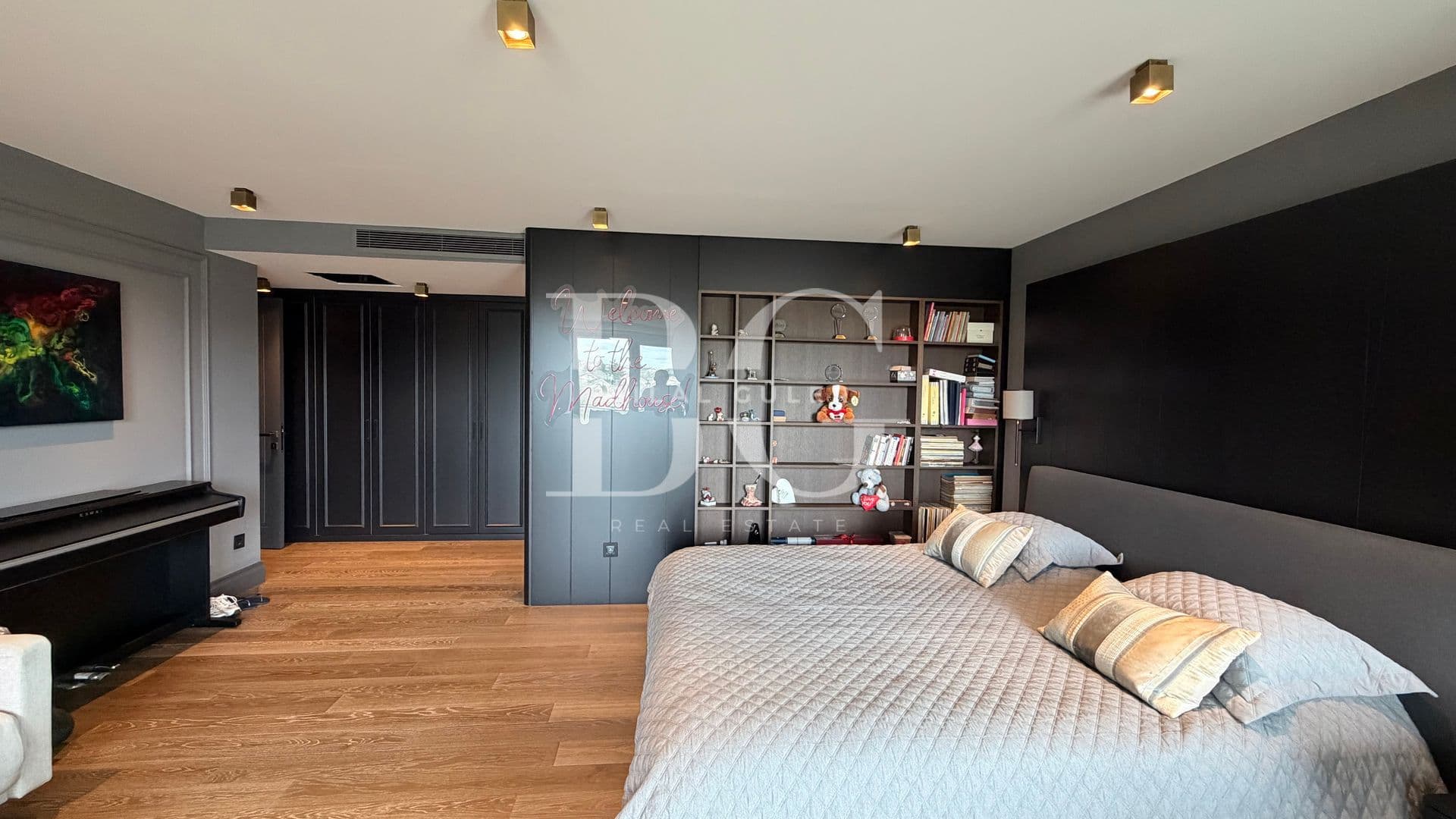 ACARKENT’TE ULTRA LÜKS MODERN TASARIMLI SATILIK VİLLA 42