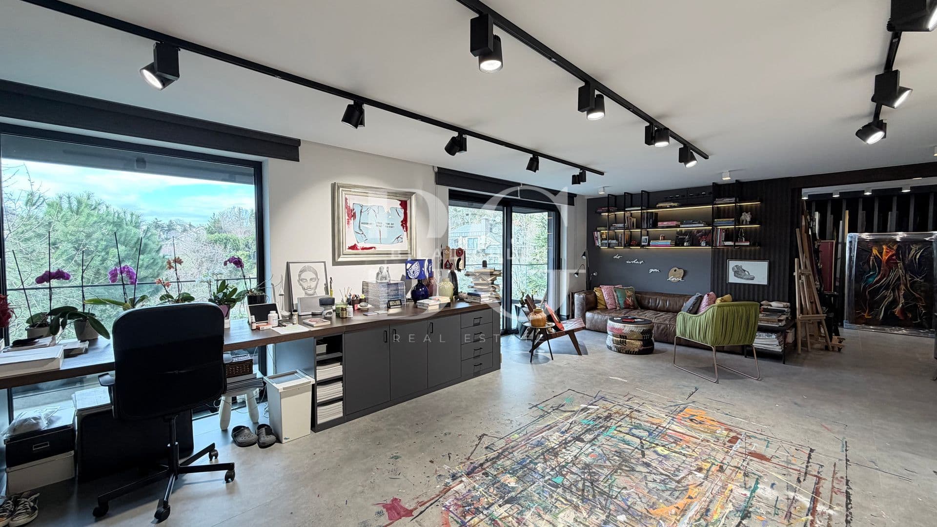 ACARKENT’TE ULTRA LÜKS MODERN TASARIMLI SATILIK VİLLA 38