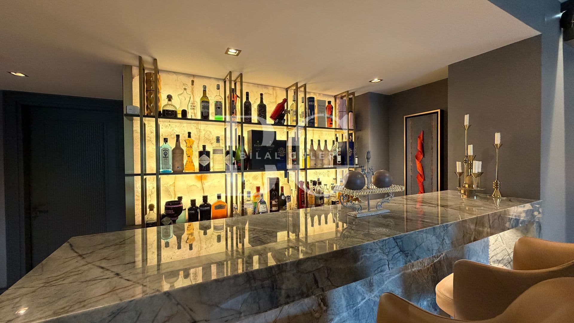 ACARKENT’TE ULTRA LÜKS MODERN TASARIMLI SATILIK VİLLA 19