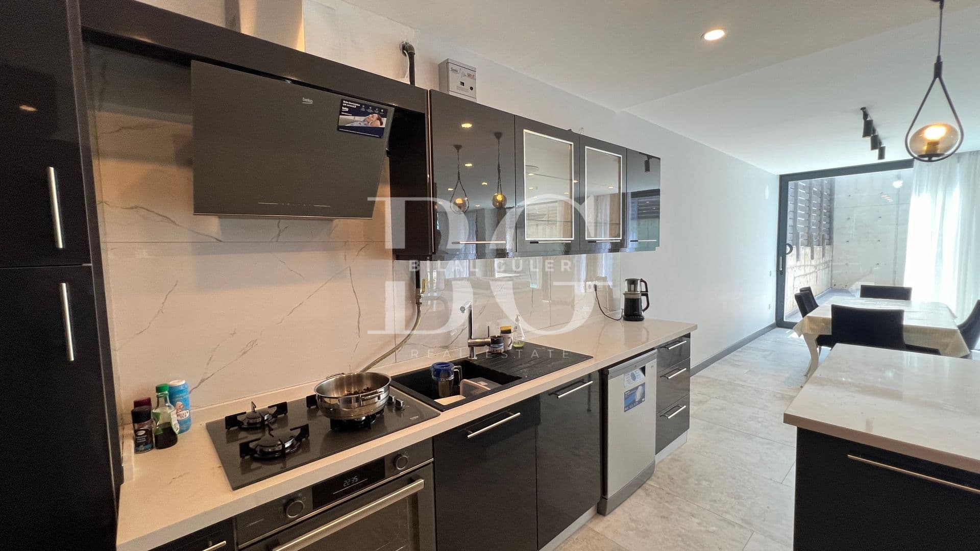 Çekmeköy Reşadiye'de Ultra Lüks Müstakil Havuzlu Kiralık Villa 10