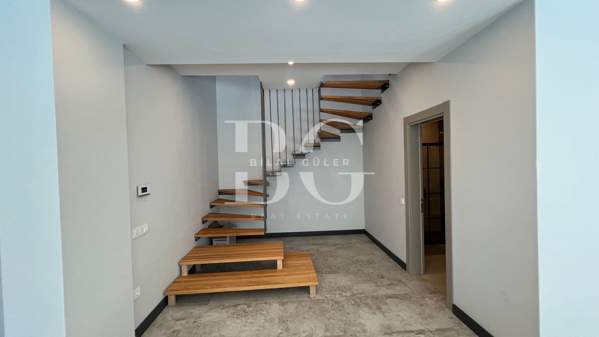 Çekmeköy Reşadiye'de Ultra Lüks Müstakil Havuzlu Kiralık Villa 8