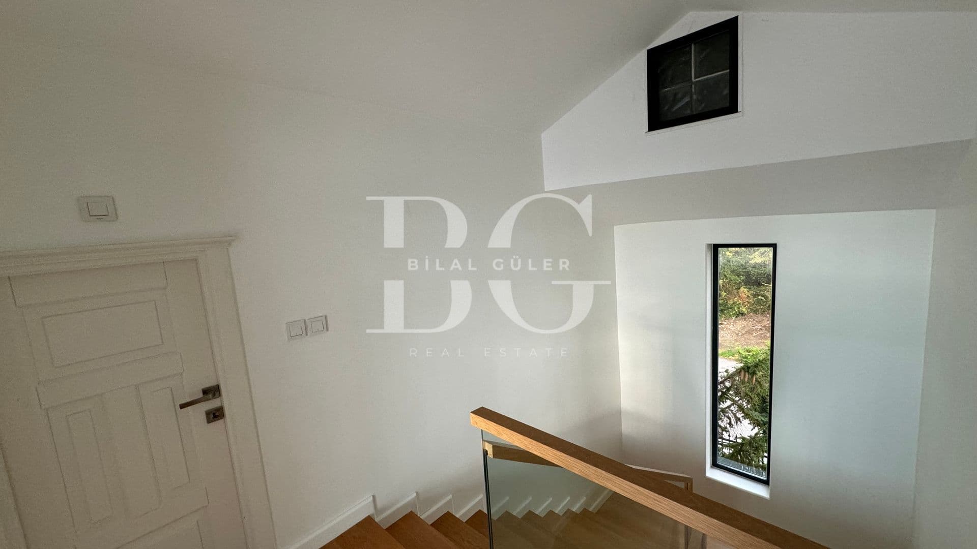 ACARKENT'TE ÖNÜ AÇIK HAVUZLU SATILIK VİLLA.. 28