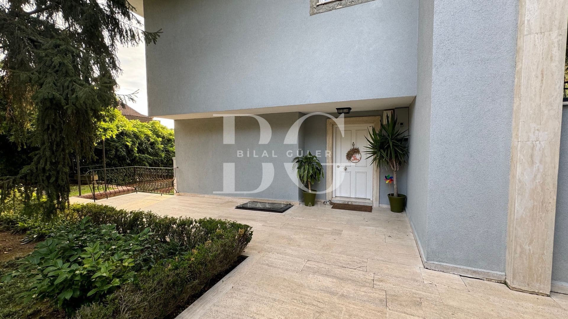 ACARKENT'TE ÖNÜ AÇIK HAVUZLU SATILIK VİLLA.. 5