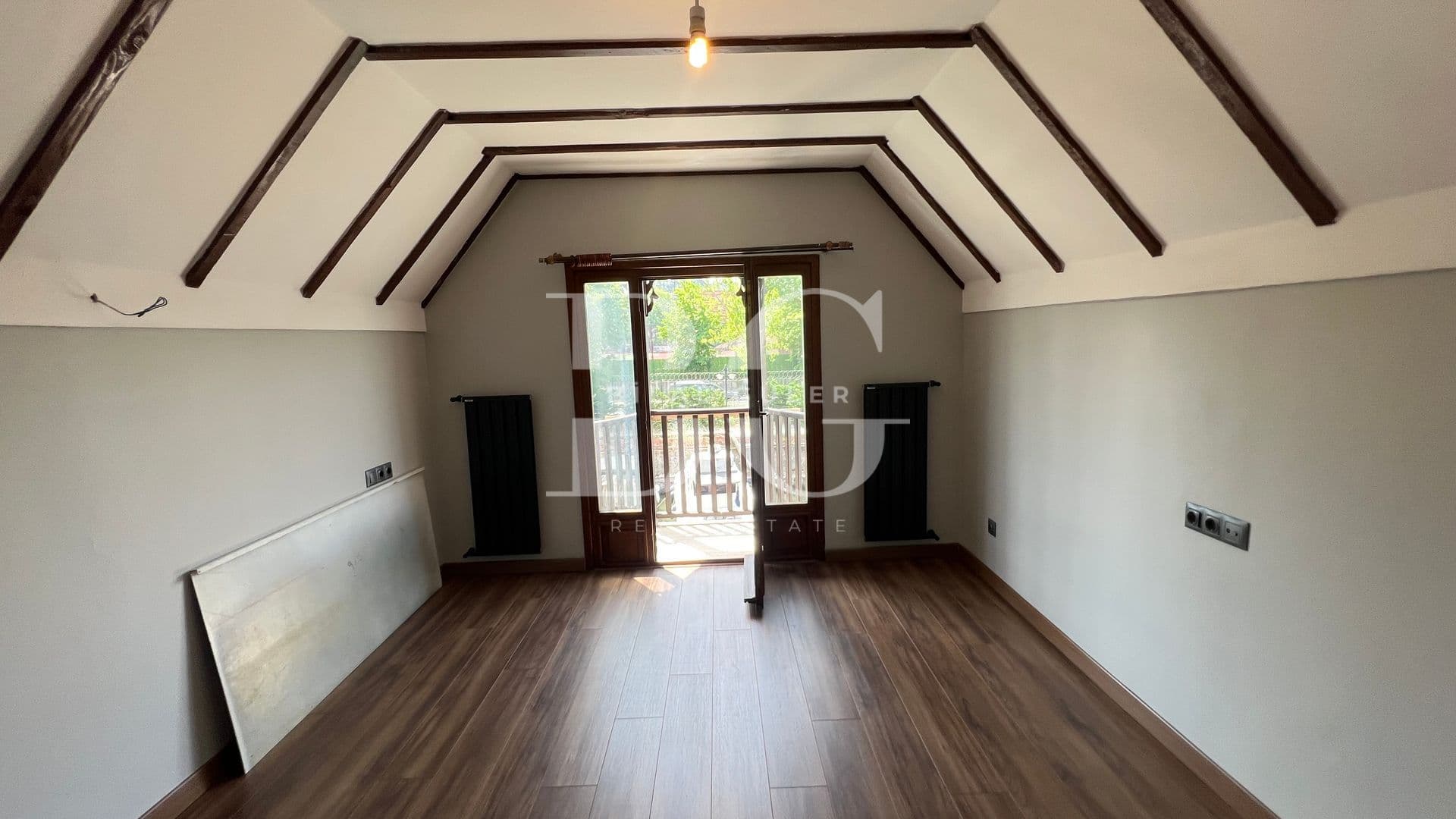 Beykoz Anadolu Hisarında Eşsiz Rıhtımlı Dere Yalısı 12