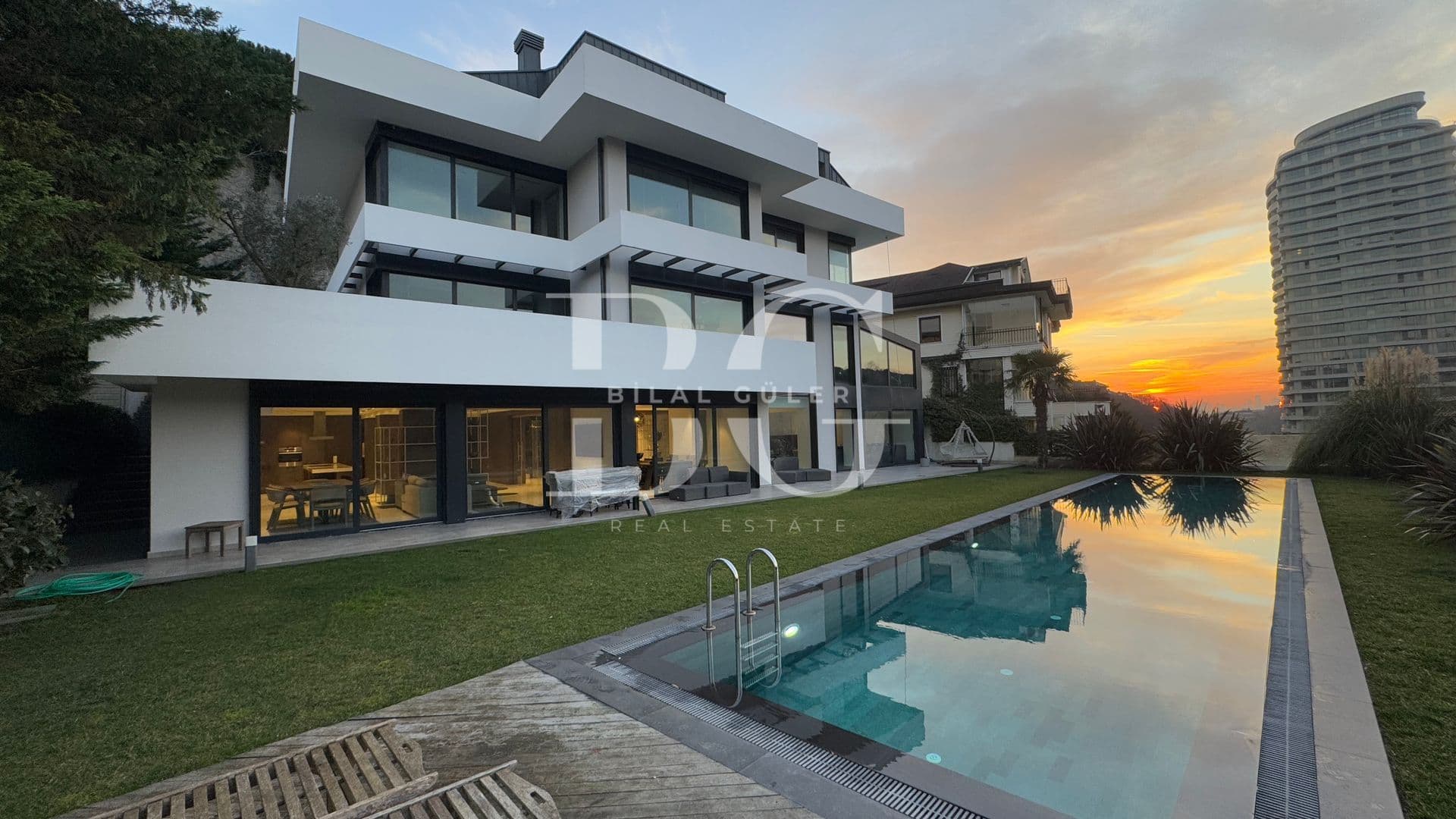 ACARKENT’TE Ultra Lüks Satılık Villa 1