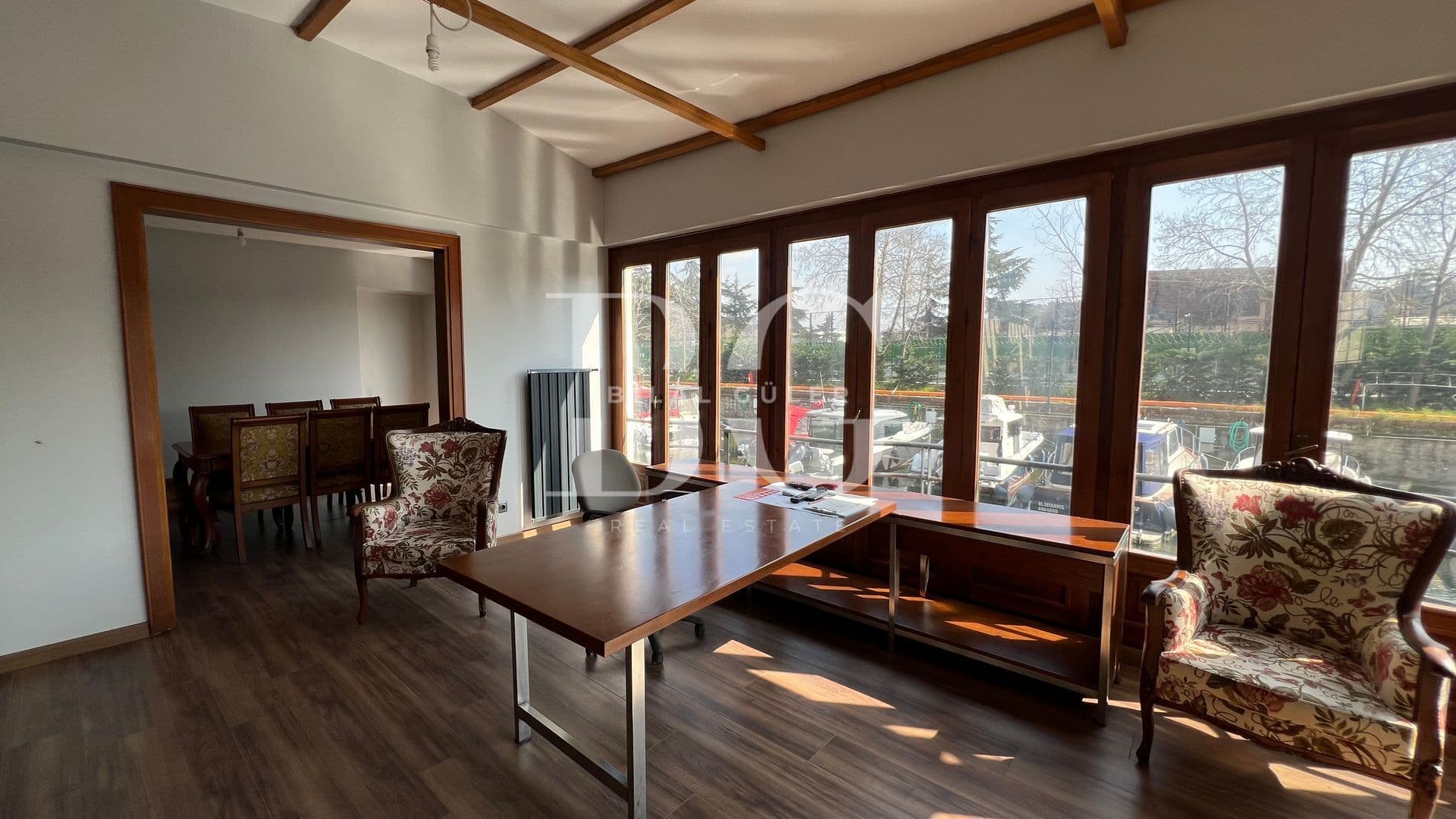 Beykoz Anadolu Hisarında Eşsiz Rıhtımlı Dere Yalısı 16