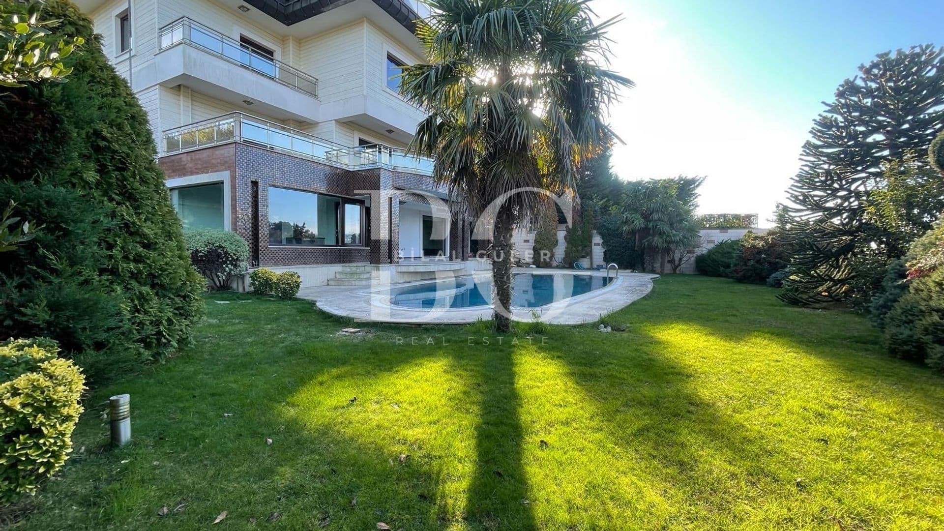 ACARKENT’TE ASANSÖRLÜ,ÇELİK ÇATILI, MUHTEŞEM MANZARALI B VİLLA 2